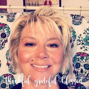 Meet your Posher, Aletta